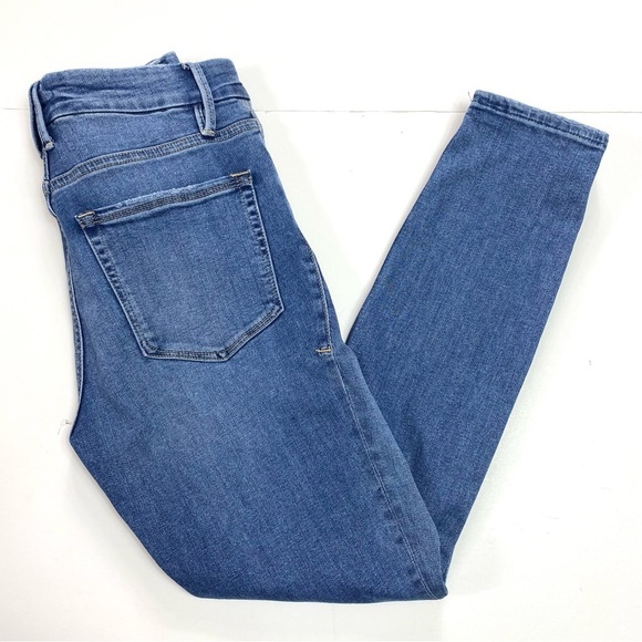 𝅺GOOD American Good Legs Crop Knees distressed Jeans GLC103T - Picture 9 of 11